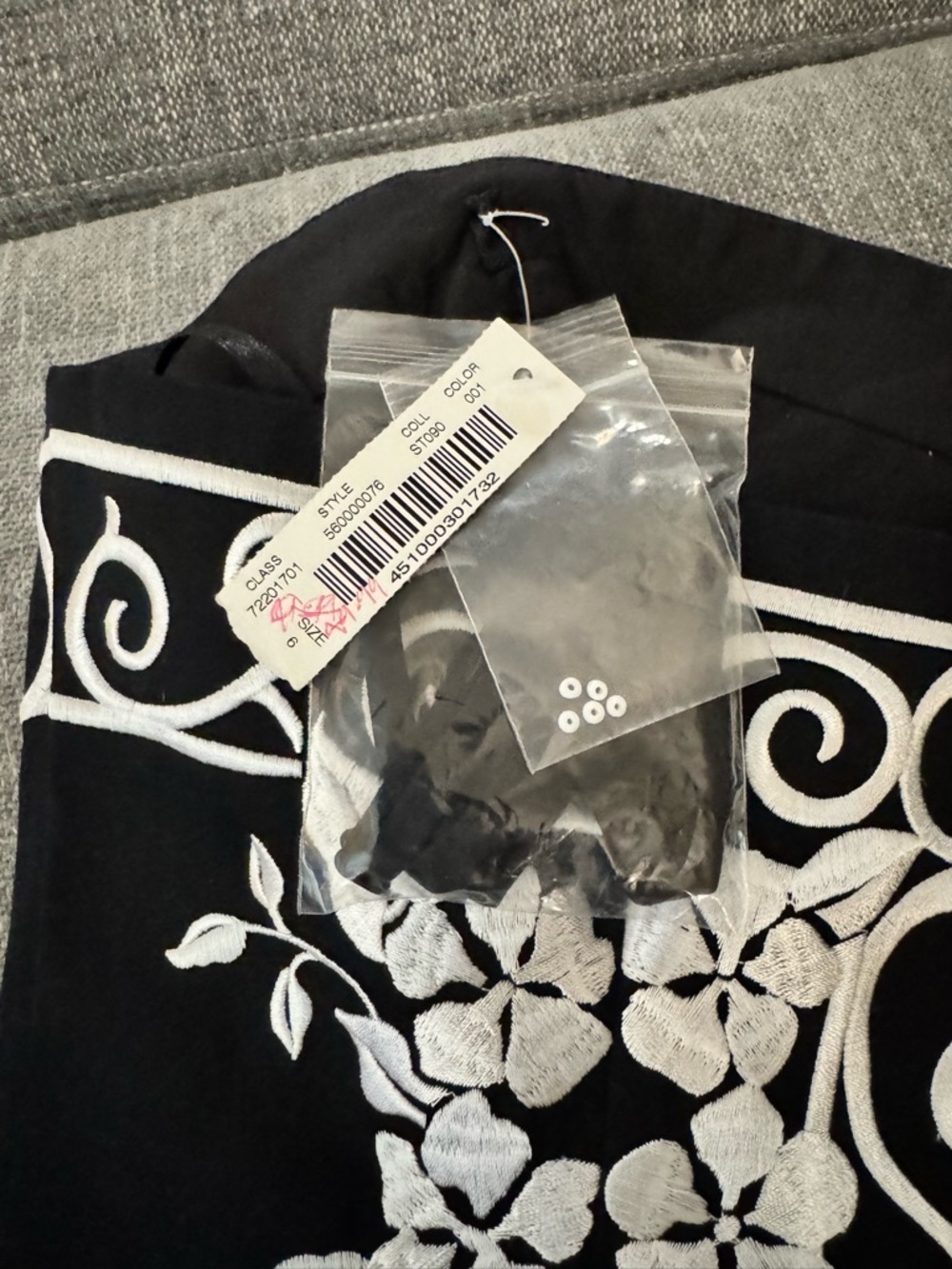 White House Black Market Black Strapless Floral Embroidered Bustier Top - Picture 3 of 4